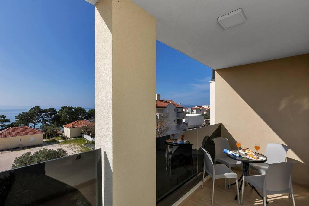 Apartment Hrvoje -Nur 50M Bis Zum Meer - Makarska Exklusiv Promajna Esterno foto