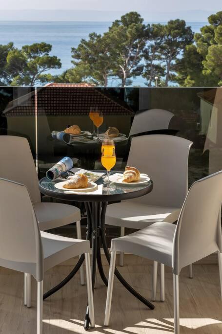 Apartment Hrvoje -Nur 50M Bis Zum Meer - Makarska Exklusiv Promajna Esterno foto